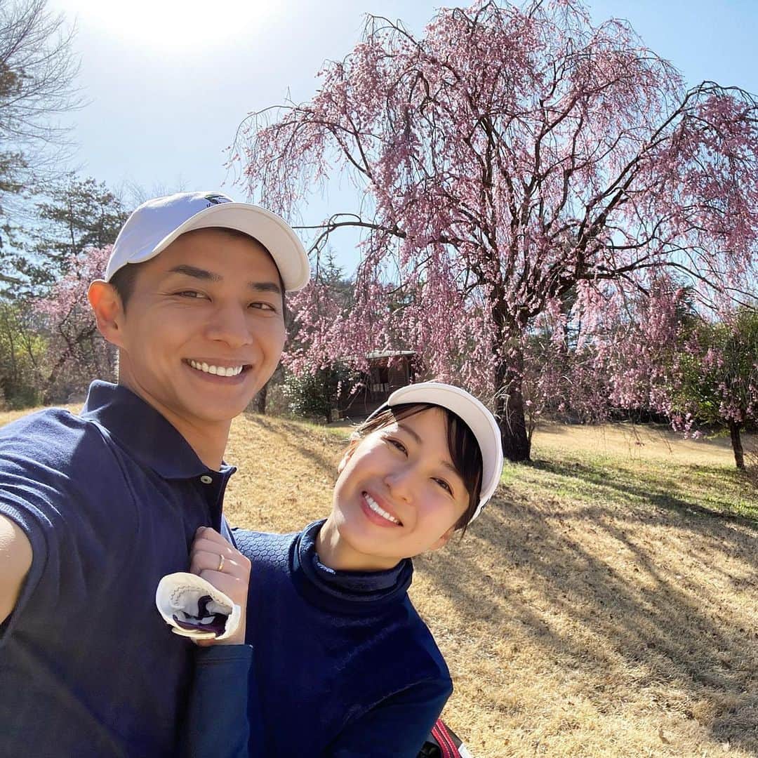 岩間恵のインスタグラム：「先日のゴルフ2ショット🌸 この日は118だったんだけど 3日後は145でした😂 ゴルフって本当難しい⛳️けど楽しい」