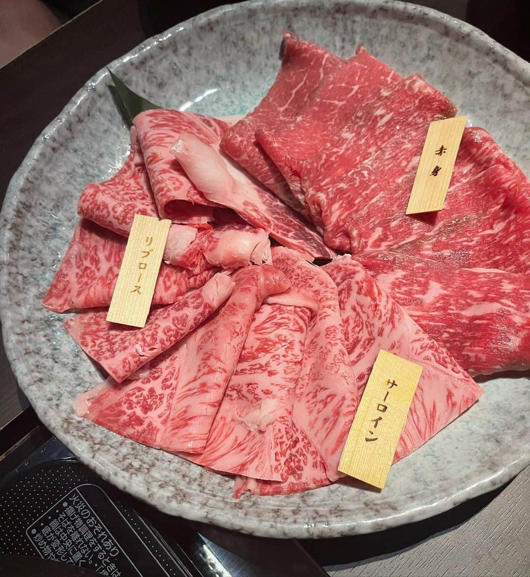 しゅんちゃん（RUI）さんのインスタグラム写真 - (しゅんちゃん（RUI）Instagram)「すきやきの時の肉 #肉#優勝」3月28日 20時44分 - i.syunri