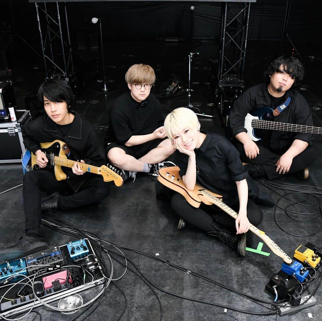 のインスタグラム：「配信ライブありがとうございました！リリースandツアーが今から楽しみです！  #ポルカドットスティングレイ  #最終決着 #赤裸々」