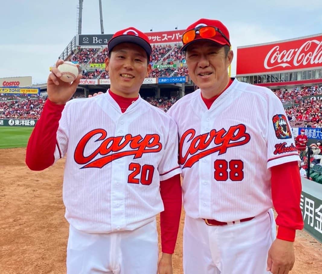 栗林良吏のインスタグラム：「2021.03.27﻿ ﻿ 初セーブ！！﻿ ﻿ これからもチームの為、応援してくださる方﻿ の為に全力で腕を振っていきます🔥🌰﻿ ﻿ ﻿」