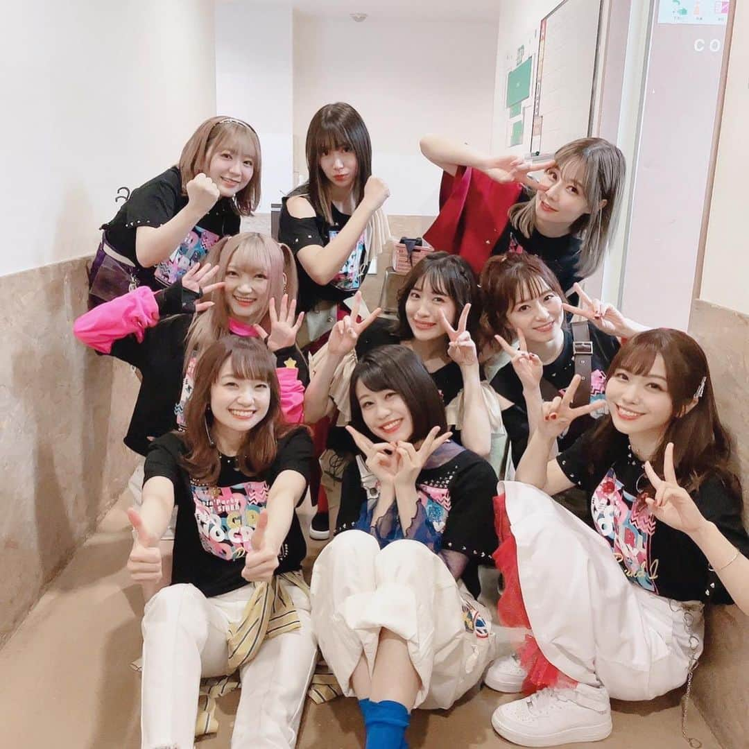 吉田菫さんのインスタグラム写真 - (吉田菫Instagram)「NO GIRL NO CRY Round2 🔥💖  2年ぶりのNGNC、バッチバチの一日でした！ポピパちゃんはほんとにストイックで尊敬...みんなかっこいいよ！！そして当たり前に可愛いくて曲も良い🥺💖  昨日も絆が深まったなぁ、、愛が深まったなぁ、、。。。らぶ。  会場にきてくれたレアな　#夢家族 のみんなありがとう🥳5月の配信楽しみにしてくれてるみんな、まっててね💋❣️  #NGNC2 #ポピサイ」3月28日 22時21分 - sumiredooon1228