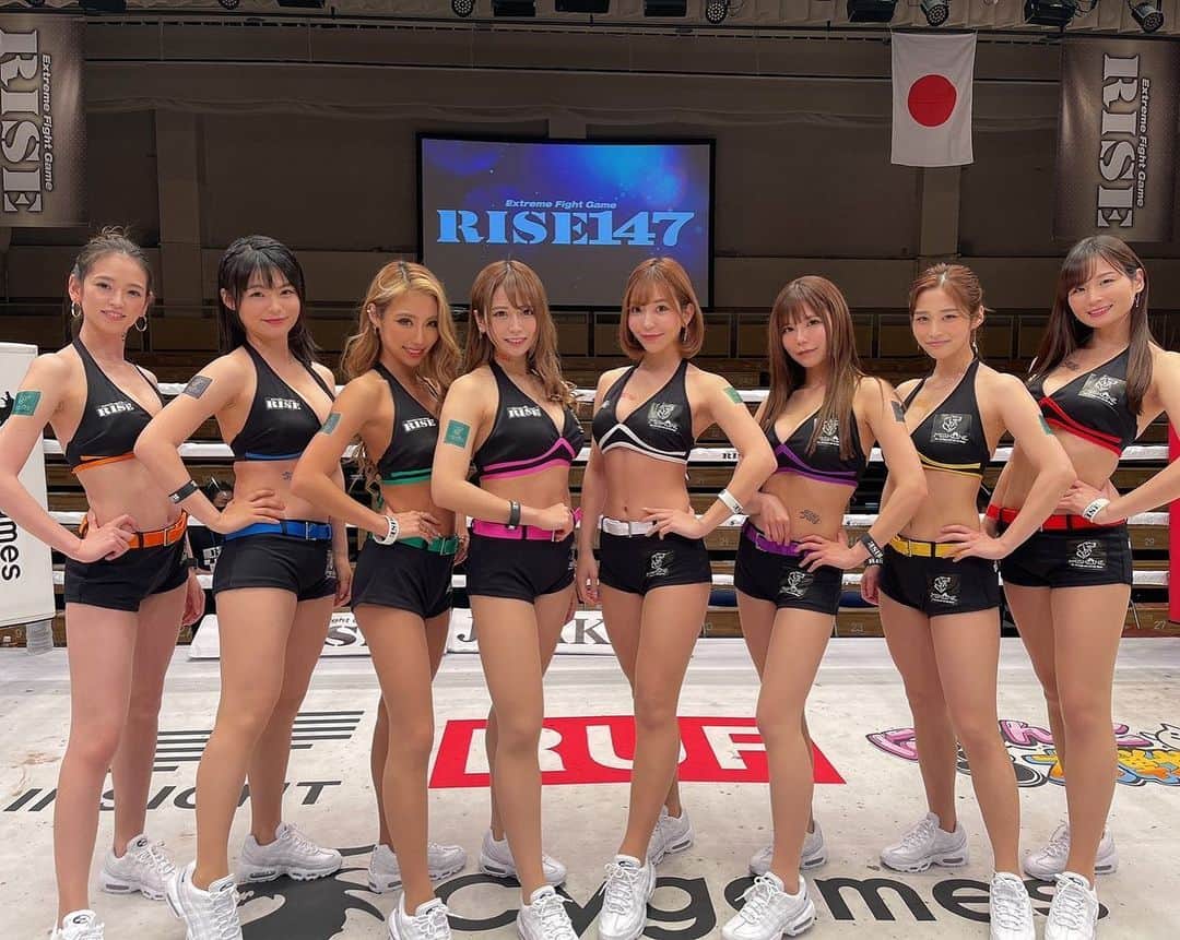 のインスタグラム：「#RISE147 @後楽園ホール ありがとうございました😘✨ ラウンドガールも８人全員揃っての出演でした💕 次回は4月17日です🔥 #MISHONE #roundgirl #RISE #ラウンドガール」