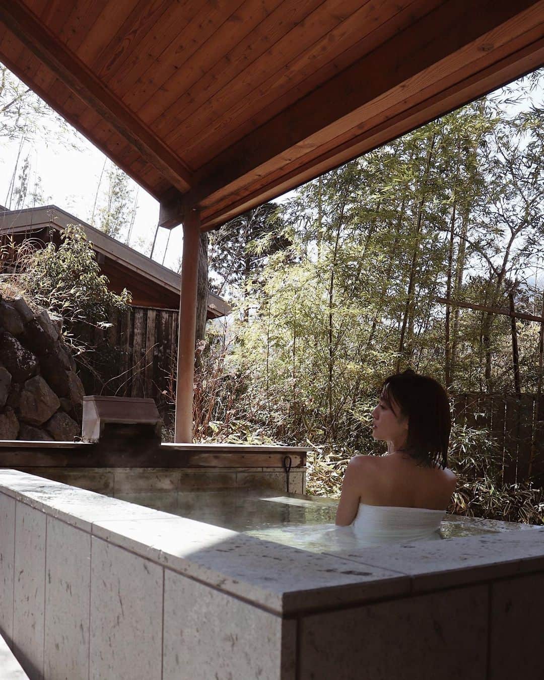 志田友美（ゆうみん）のインスタグラム：「🍁🍂🍃」
