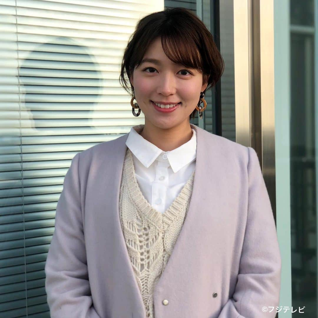 フジテレビ「めざましテレビ」さんのインスタグラム写真 - (フジテレビ「めざましテレビ」Instagram)「3月5日（金）  ファッション雑誌CanCamとコラボした お天気コーナー「きょう何着て行く？」 阿部華也子の毎日のコーデを紹介♪  【きょうのコーデ】 コート→#UNRELISH 1万5000円 ベスト付きシャツ→#MURUA 6900円 パンツ→#AMERICANHOLIC 3000円 靴→#ダイアナ 1万4000円 ピアス→#バナナリパブリック 4990円  【コーデのポイント】 シャツにニットベストを重ねる レイヤードスタイルがこの春ブームに🌷🌷 シャツもベストもゆるシルエットのものを選ぶと こなれた雰囲気にまとまります🙆🏻‍♀️✨ 爽やかな白ワントーンもシーズンムードアップに一役🙌  #めざましテレビ #きょう何着て行く？ #阿部華也子 #今日のコーデ#コーデ#CanCam #今日のファッション#ootd #きょう何着て行く？は月〜金朝6時22分ごろ放送📺 #スタイリストたなべさおり」3月5日 17時17分 - mezamashi.tv