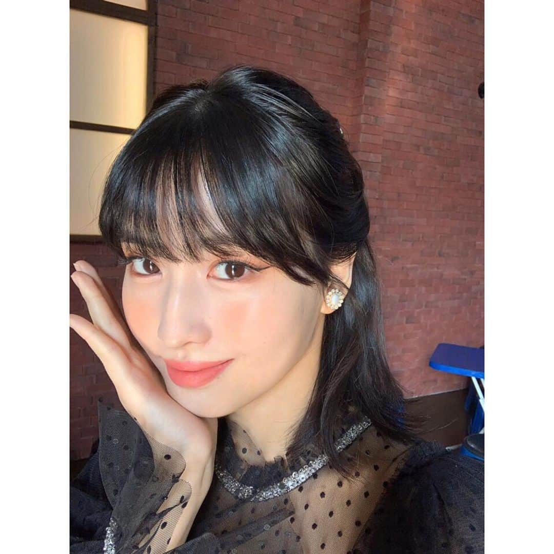 TWICE JAPANさんのインスタグラム写真 - (TWICE JAPANInstagram)「NTTdocomo新体感ライブCONNECT Special Live 『TWICE in Wonderland』 2021.03.06 19:00   D-1  #TWICE #TWICEinWonderland #ONLINE_LIVE」3月5日 18時00分 - jypetwice_japan