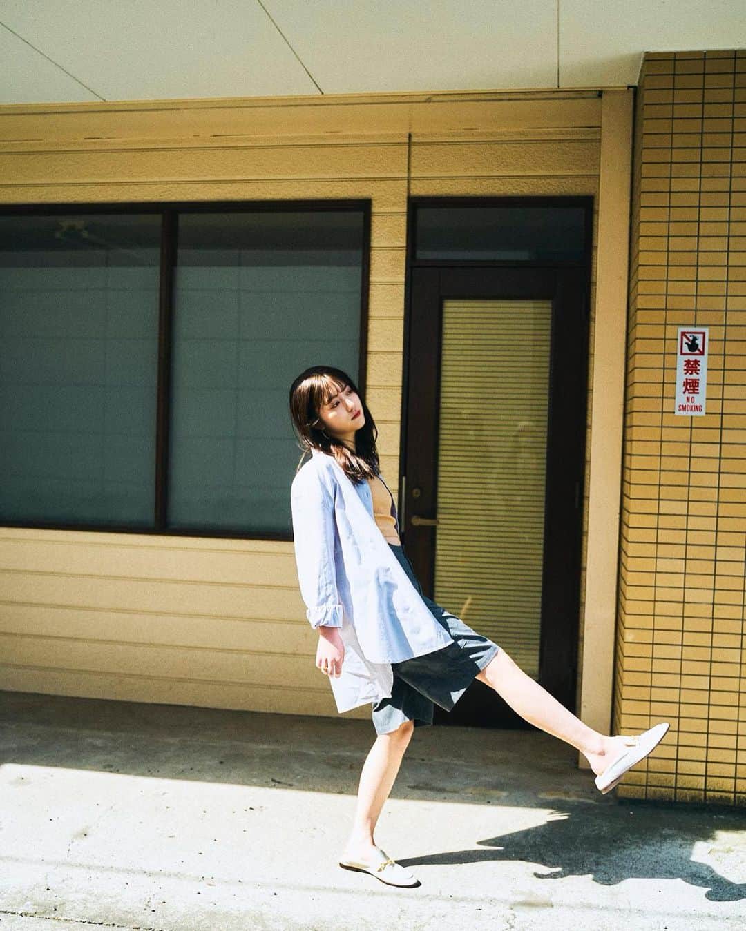 のインスタグラム：「先日作品撮りをして頂きました☺︎ ロケすっごく楽しかったなぁ、  可愛い写真いっぱいなので これから載せていこうと思いますっ  @yu_t_0827  @mkny_____  @kanami_ki  有難う御座いました😌」