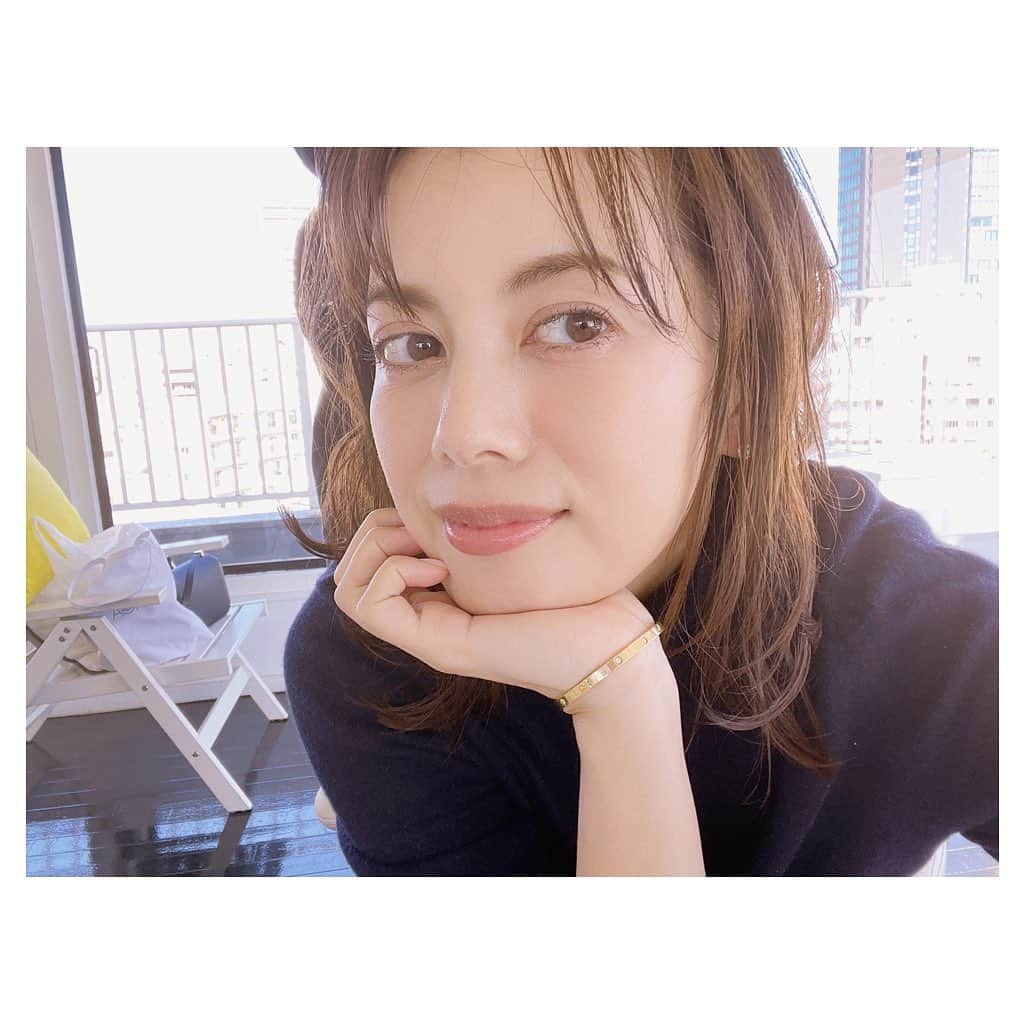 中林美和さんのインスタグラム写真 - (中林美和Instagram)「42歳になりました。 自分らしく伸び伸びと。 感謝の気持ちを持って がんばります🌸🌸🌸  #mybirthday#20210305#大切な人たち #ありがとう#love」3月5日 18時57分 - miwanakabayashi