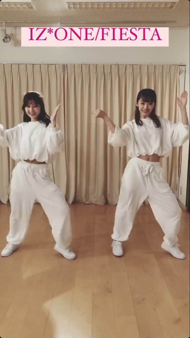 下村実生のインスタグラム：「IZ*ONE/FIESTA 松川星ちゃんと一緒に踊らせて頂きました🌟 フルはYouTube「こつこつみきちゃんねる」でチェックしてね☺️ #IZONE #FIESTA #izonefiesta #kpop #kpopdancecover #dancecover #coverdance #踊ってみた #カバーダンス #ダンス #ダンス動画」