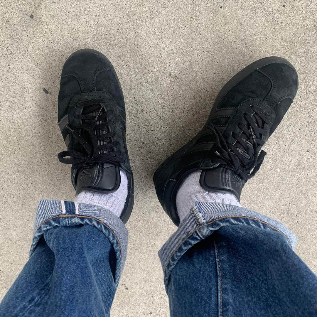 柴田ひかりさんのインスタグラム写真 - (柴田ひかりInstagram)「👖👟」3月5日 21時56分 - shibatahikari