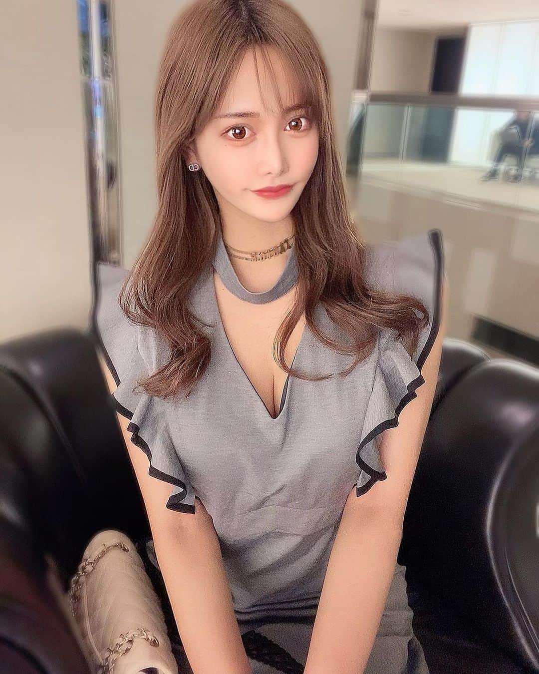 のインスタグラム：「キャバドレス着てみたっどうかな？？💎  .  かわいくて生地もしっかりしててすばらしい🥺✨  #sobre #ソブレ #ドレス」