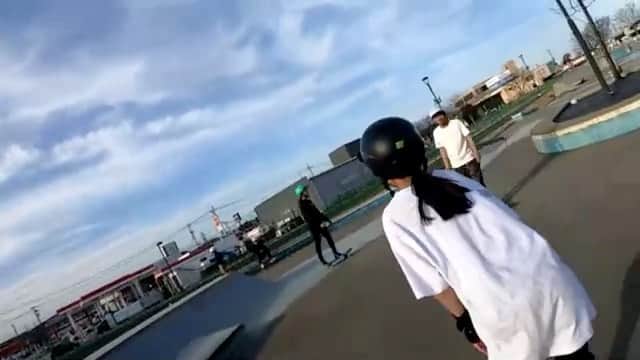 のインスタグラム：「#checkmesb」