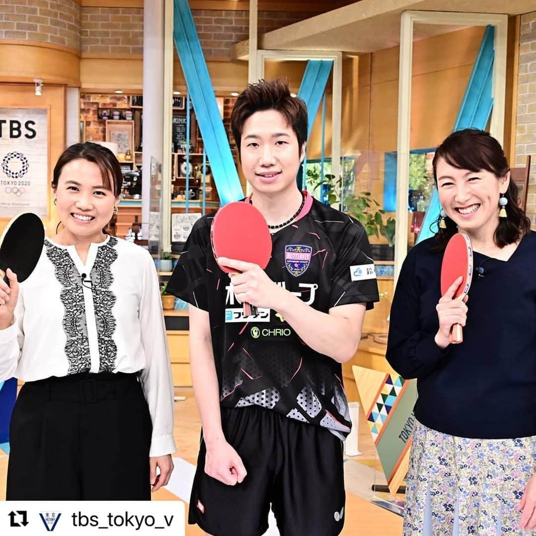 平野 早矢香さんのインスタグラム写真 - (平野 早矢香Instagram)「明日3月6日(土)は #TBS #東京victory #朝7時からです #水谷隼選手 #杉山愛さん #安住紳一郎アナウンサー #山形純菜アナウンサー ・ ・ とても楽しい収録でした✨ ぜひお見逃しなく😄😄😄 ・ ・ #Repost @tbs_tokyo_v with @make_repost ・・・ 今週の東京VICTORYは🏓卓球 水谷隼選手をお迎えしました✨  ご結婚を発表された平野早矢香さん&2人目の👶妊娠を発表した杉山愛さんと一緒にお届けします🙆✨  ダブルでおめでたいっ😳💕 おめでとうございます✨」3月5日 23時24分 - sayakahirano0324