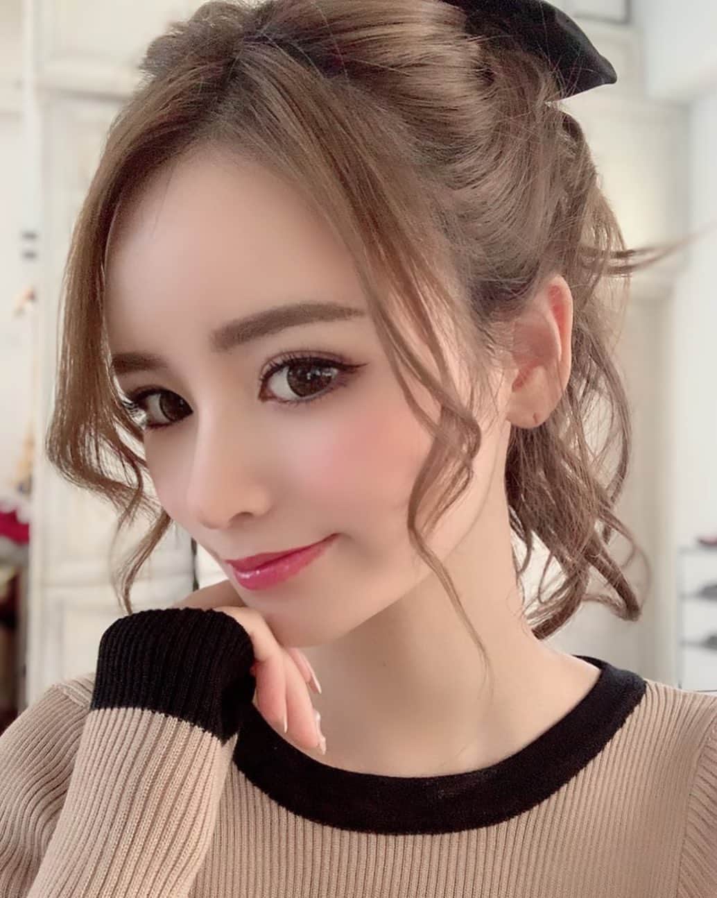 姫奈のインスタグラム：「. . ポニーテール🐴♡」