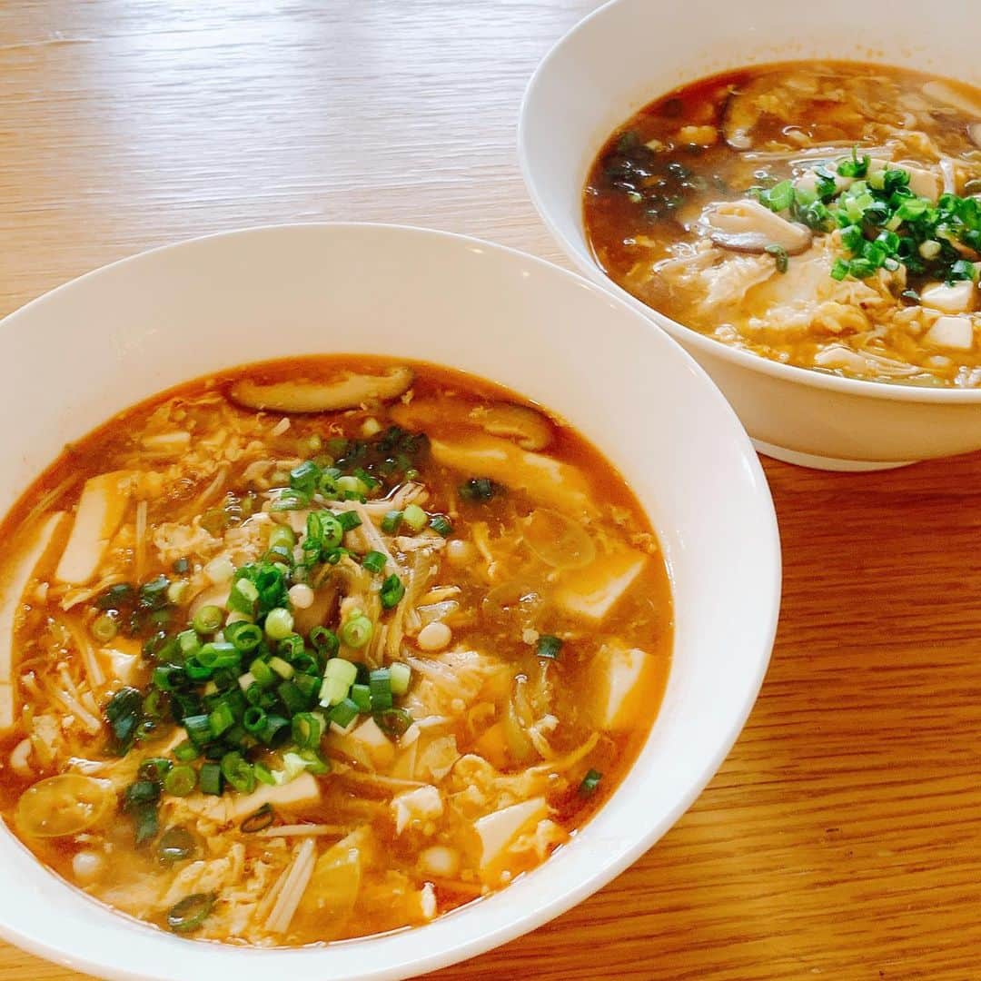 葉月里緒奈さんのインスタグラム写真 - (葉月里緒奈Instagram)「今週の麺'sコレクション。 #おうちごはん#ランチ#麺 #ランチは麺ばかり #らーめん#サンラータン #サンラータン麺 #カレーうどん#古奈屋 #古奈屋のカレーうどん #ペペロンチーノ #ペペロンチーニ #納豆パスタ#麺類 #麺類大好き #rionahazuki」3月6日 13時21分 - riona_hazuki