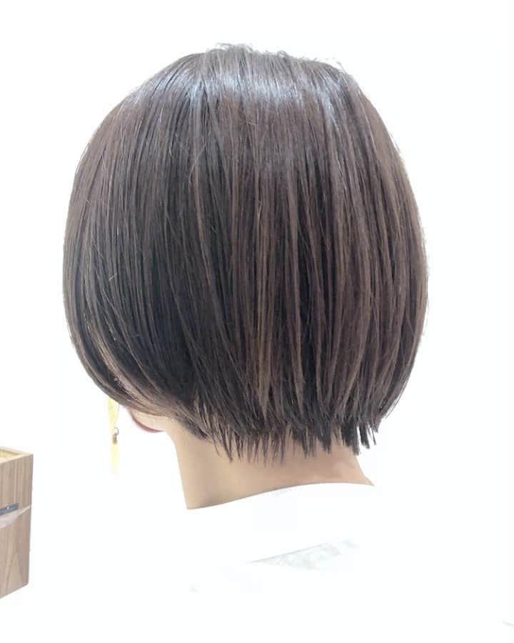矢端名結さんのインスタグラム写真 - (矢端名結Instagram)「髪を少し切りました。 それから、花束みたいな恋がしたくなりました。  #休日　#静岡　#アナウンサー #映画泣いた　#よかった」3月6日 18時36分 - miyu_yabata