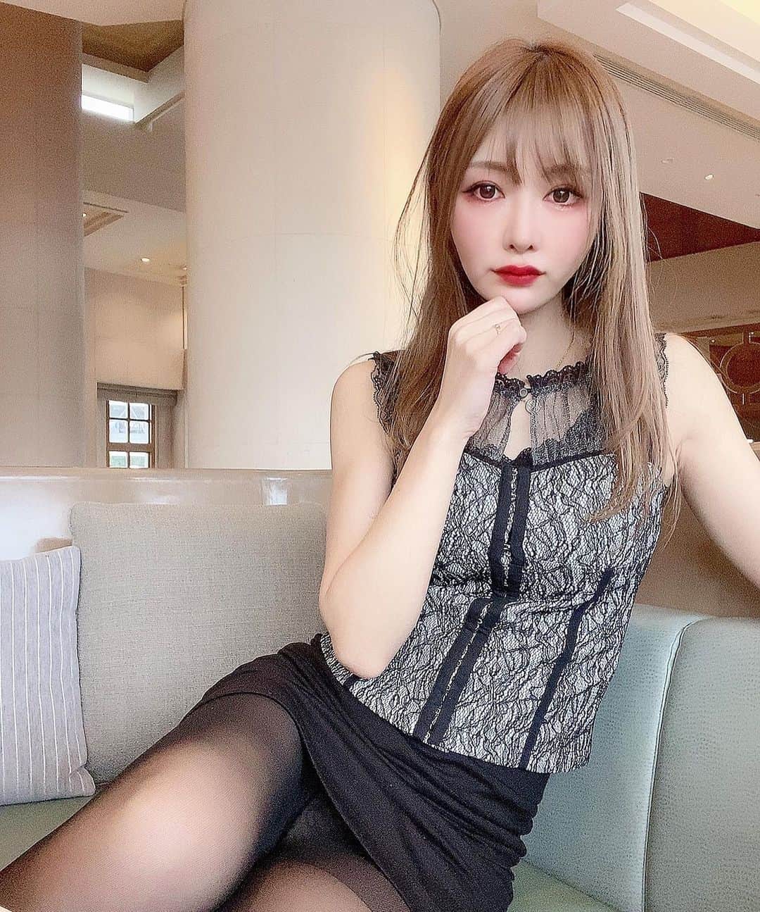 パンストフェチクラブ 滝沢いおりさんのインスタグラム写真 - (滝沢いおりInstagram)「黒コーデ🙂 #足