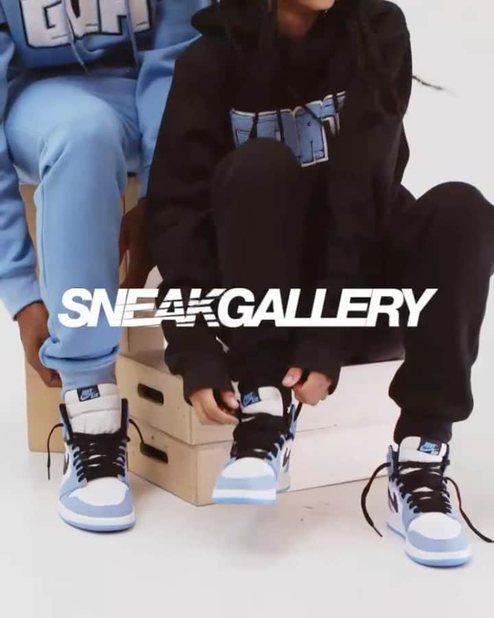 Sneakgalleryのインスタグラム：「Who copped the University Blue 1s this morning? Our University Blue inspired collection just dropped ❄️❄️」