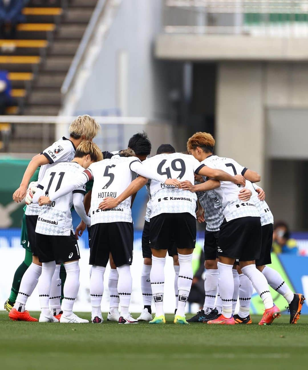 ヴィッセル神戸さんのインスタグラム写真 - (ヴィッセル神戸Instagram)「[MATCH PHOTOS] TOKUSHIMA VORTIS vs. VISSEL KOBE  #vissel #visselkobe #ヴィッセル #ヴィッセル神戸 #Kobe #神戸 #WeAreKobe #KobeForeverForward #一致団結 #JLeague #Jリーグ」3月7日 9時43分 - visselkobe