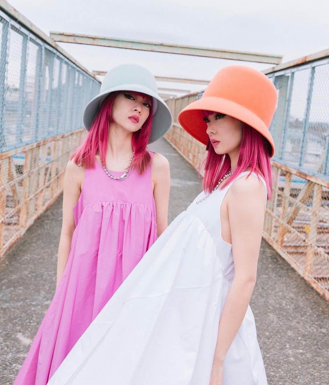 Taki Tanakaのインスタグラム：「#AMIAYA in #ninaricci  いつもありがとうAMIAYAちゃん💖💖  #repost @ayaxxamiaya ・・・ AMIAYA STREET SNAP vol.9 @ninaricci 🔸🟣◻️  #amiaya_streetsnap  #amiayaの勝手にオフランウェイ  #lovefashion_loveyourself   Photo @angelapeachy  @iza_official  #ニナリッチ   #izastagram」