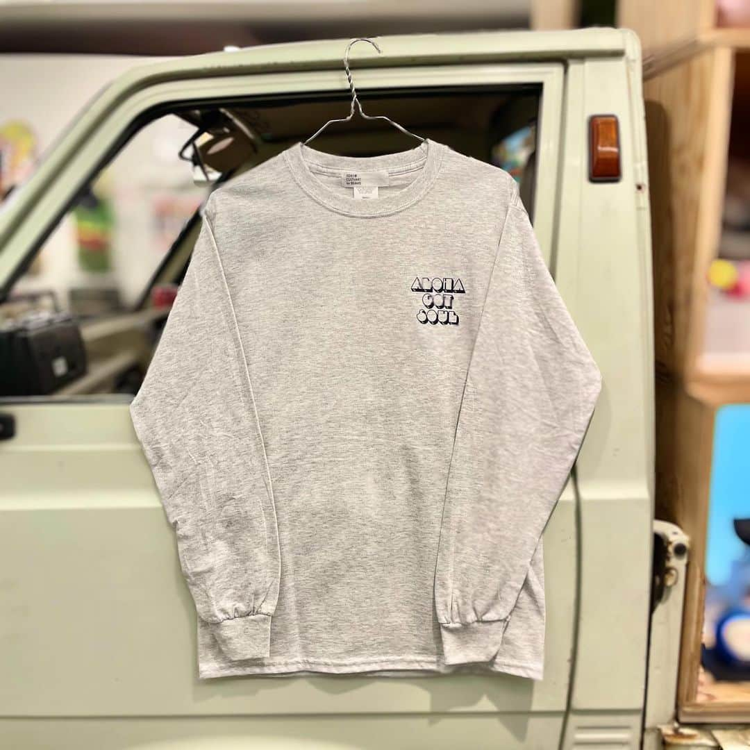 BEAMS JAPANさんのインスタグラム写真 - (BEAMS JAPANInstagram)「＜ALOHA GOT SOUL＞  Disco Island Logo Long Sleeve Tee 別注カラー ¥4,500+TAX Item No. 58-14-0174  ハワイの音楽レーベルALOHA GOT SOULのDisco Island LogoをプリントしたロングスリーブT。TOKYO CULTUART by BEAMS別注カラーになります。  代引きも承ります。店頭へお気軽にお問い合わせ下さい📱  ※新型コロナウィルスの影響により、営業日や営業時間を変更する場合がございます。各店舗までお問い合わせください。﻿  BEAMS JAPAN 4F﻿ ☎︎03-5368-7328﻿ @beams_japan﻿ @tokyo_cultuart﻿ #beams ﻿ #beamsjapan﻿ #beamsjapan4th  #alohagotsoul」3月7日 17時19分 - beams_japan