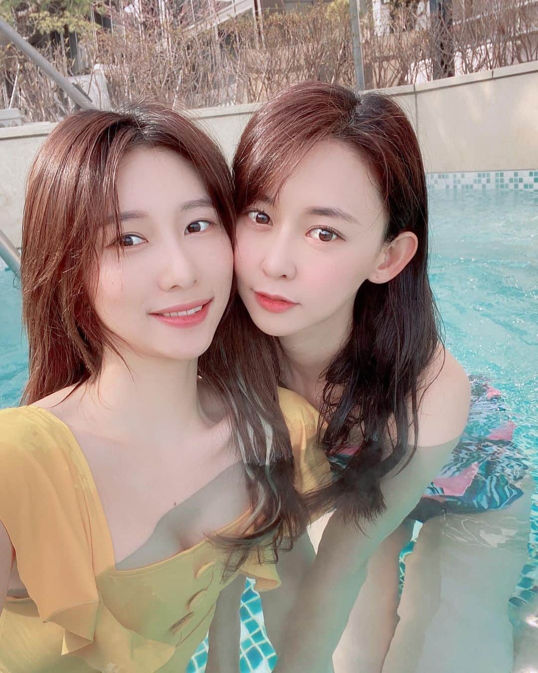 ホ・ヨンジュ のインスタグラム：「긍정퀸 도람영듀😉❤    #성균관대#연기예술학과#동기사랑나라사랑」