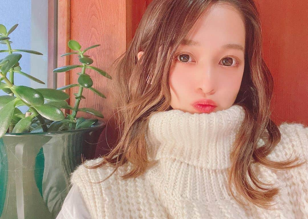 紗藤まゆのインスタグラム：「髪の毛が伸びました☺️」