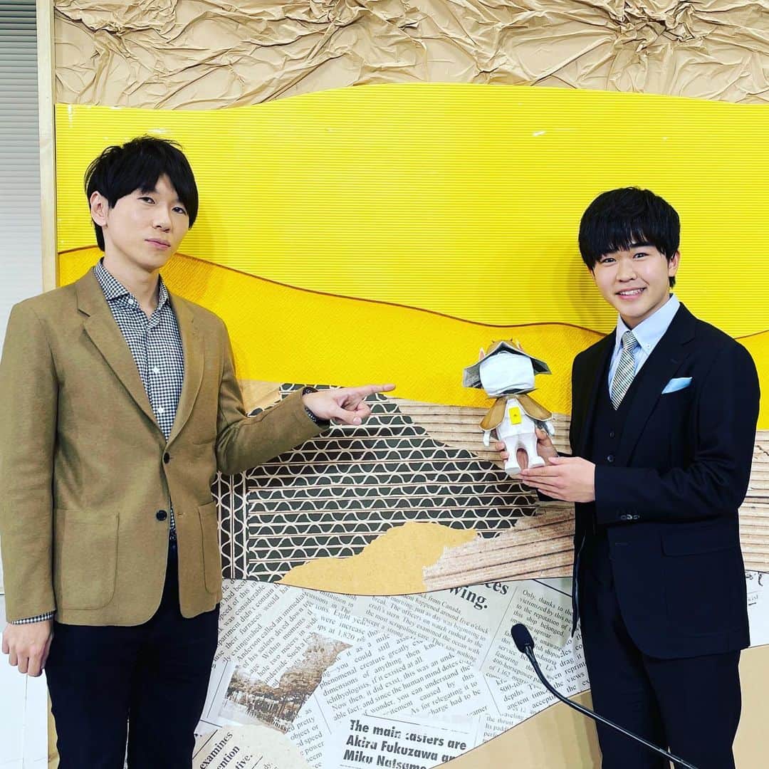 古市憲寿のインスタグラム：「のび太くんと一緒でした #バンキシャ #ドラえもん #ソフトバンク」