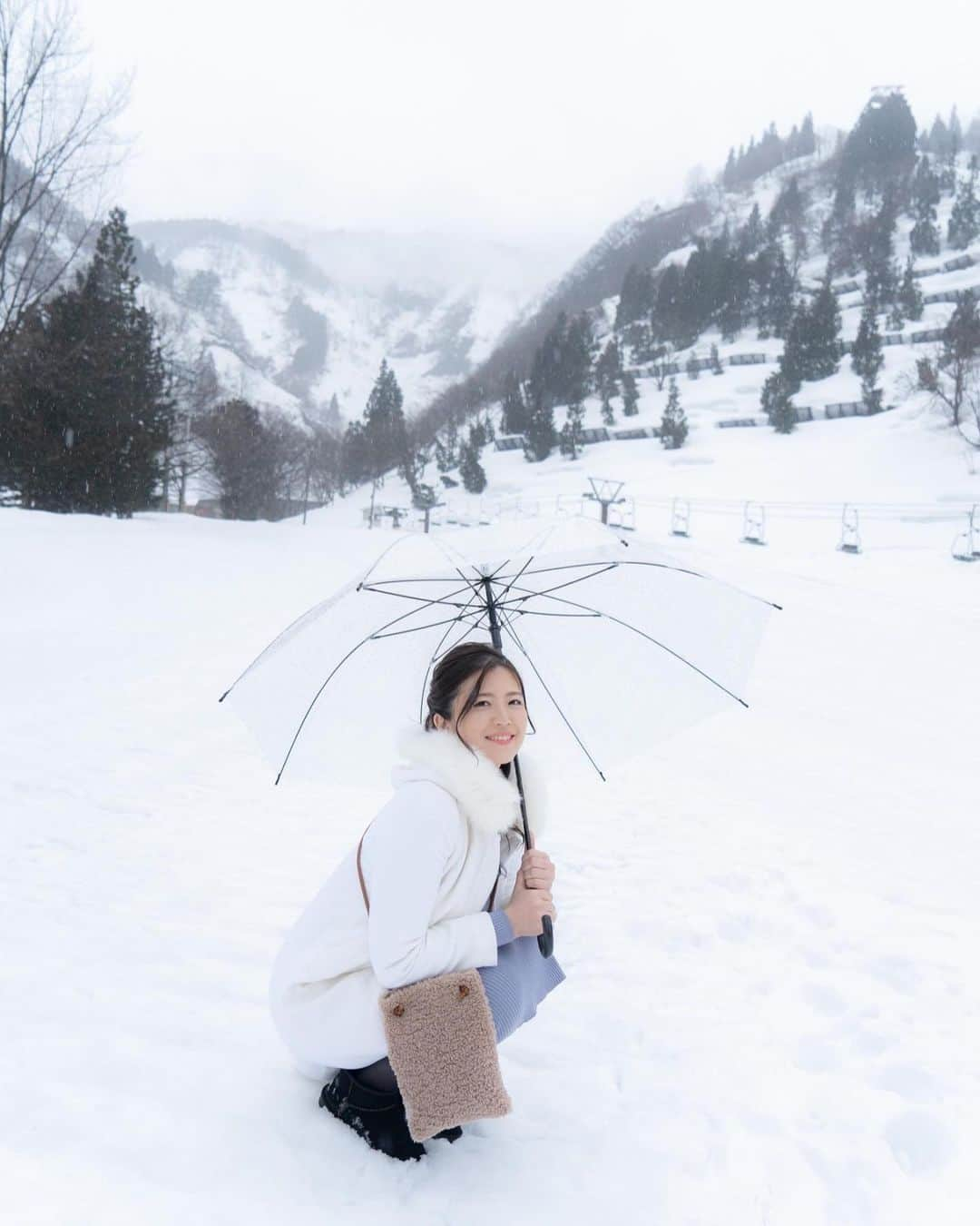 木下凜々子さんのインスタグラム写真 - (木下凜々子Instagram)「デビュー1周年💐を迎えました❤️いつも作品を見てくださって感謝です💕たくさんの嬉しいお言葉もすごく励みになっています🥰#デビュー日 #人妻 #熟女 #グラビア」3月7日 19時37分 - ririko_kinosita