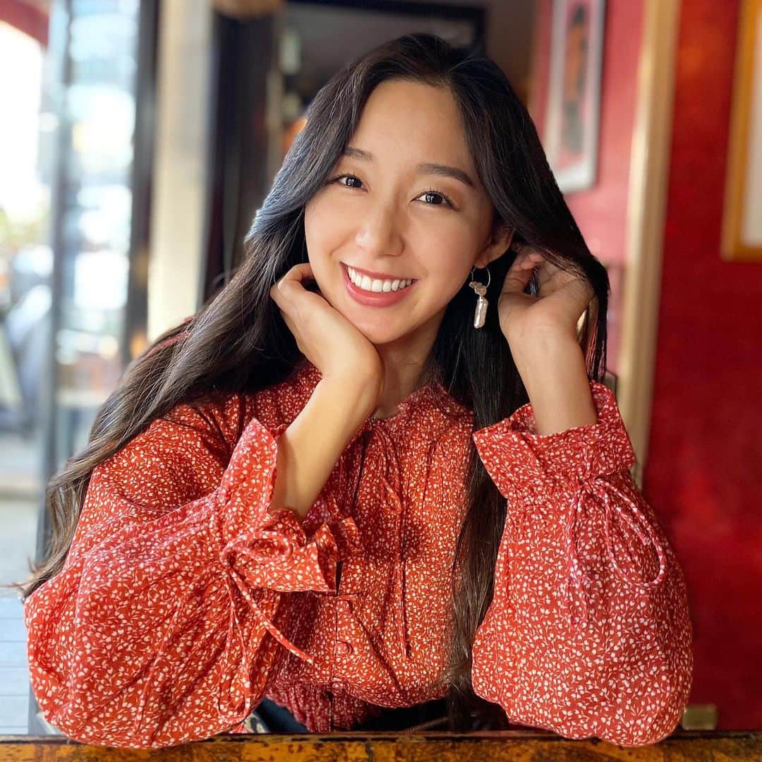 澤山璃奈さんのインスタグラム写真 澤山璃奈instagram 手作りピアスとお気に入りの 最近暖かくなってきてるからかな 普段の身の回りもお仕事も色んな事を新しくアップデートしたくなっていて ゆったり休めるようになった自分も嬉しいけど 前向き