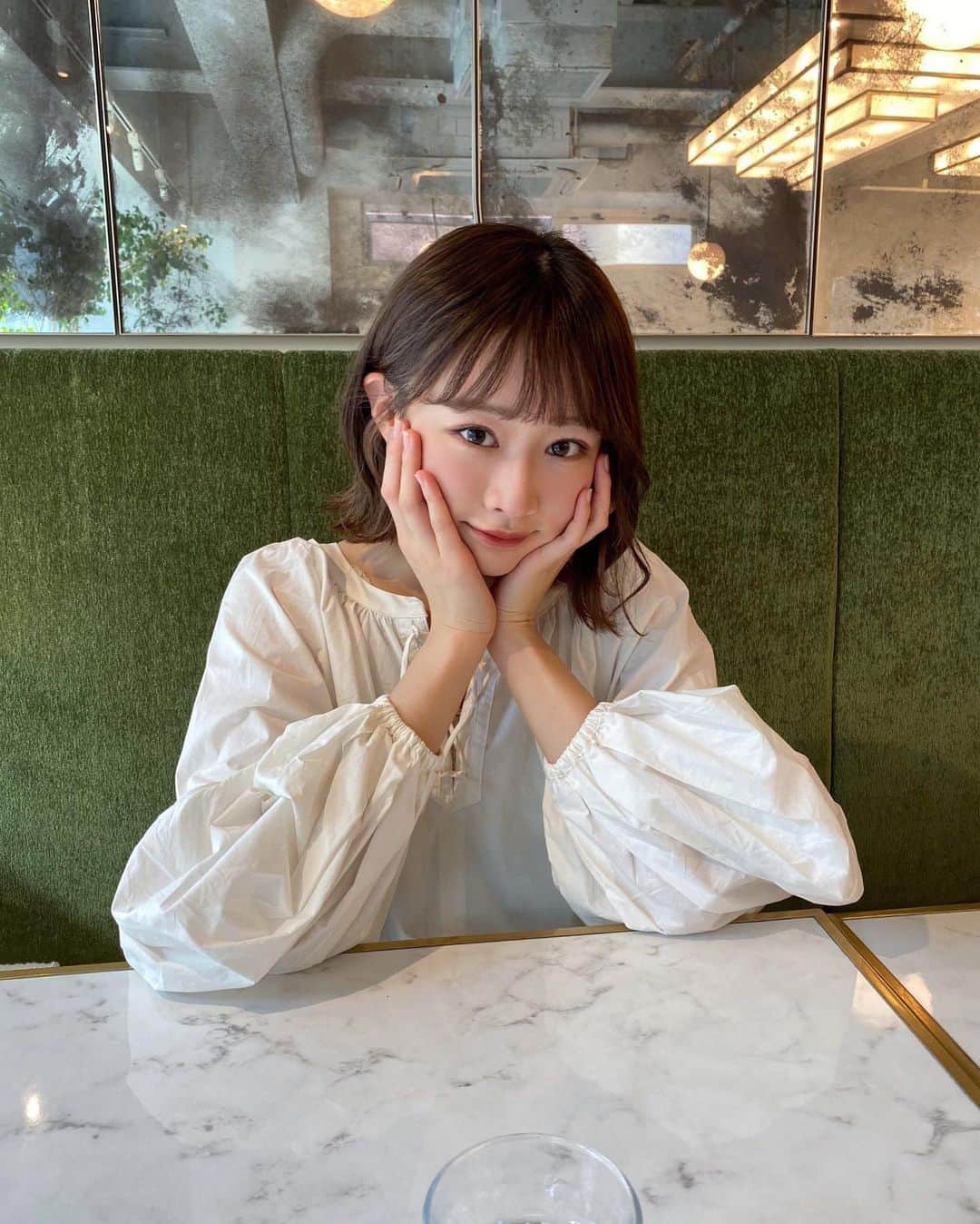 森下愛里沙(もりしたありさ) さんのインスタグラム写真 - (森下愛里沙(もりしたありさ) Instagram)「ㅤㅤㅤㅤㅤㅤㅤㅤㅤㅤㅤㅤㅤ ㅤㅤㅤㅤㅤㅤㅤㅤㅤㅤㅤㅤㅤ ㅤㅤㅤㅤㅤㅤㅤㅤㅤㅤㅤㅤㅤ お洒落なカフェへ☕️ ㅤㅤㅤㅤㅤㅤㅤㅤㅤㅤㅤㅤㅤ ㅤㅤㅤㅤㅤㅤㅤㅤㅤㅤㅤㅤㅤ ここの生チョコケーキが 抜群に美味でした！！！！ ぜひ一度お試しあれ！！！！💗 ㅤㅤㅤㅤㅤㅤㅤㅤㅤㅤㅤㅤㅤ ㅤㅤㅤㅤㅤㅤㅤㅤㅤㅤㅤㅤㅤ  この日のコーデの全身はまた明日 みにありポイントやサイズと一緒に 紹介させていただきますね💚💚 ㅤㅤㅤㅤㅤㅤㅤㅤㅤㅤㅤㅤㅤ ㅤㅤㅤㅤㅤㅤㅤㅤㅤㅤㅤㅤㅤ  ーーーーーーお洋服ーーーーーー ㅤㅤㅤㅤㅤㅤㅤㅤㅤㅤㅤㅤㅤ ・ワンピース @whoswhochico  ㅤㅤㅤㅤㅤㅤㅤㅤㅤㅤㅤ ーーーーーーーーーーーーーーー  ㅤㅤㅤㅤㅤㅤㅤㅤㅤㅤㅤㅤㅤ ㅤㅤㅤㅤㅤㅤㅤㅤㅤㅤㅤㅤㅤ ㅤㅤㅤㅤㅤㅤㅤㅤㅤㅤㅤㅤㅤ #カフェ巡り」3月7日 20時47分 - mini.ari