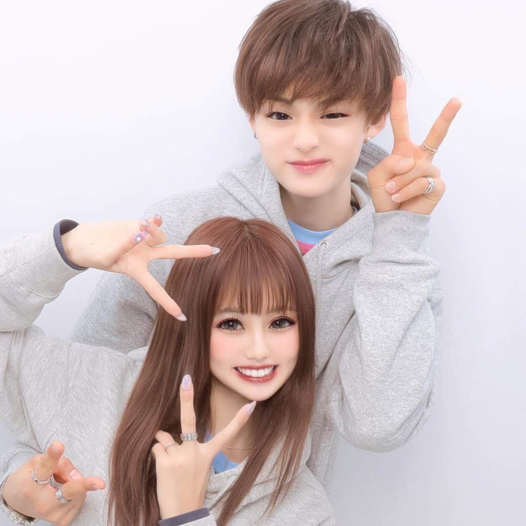 永塚兼慎のインスタグラム：「このプリクラこの1枚しかおくってもらってないのでください🙇‍♀️ #けんるな」