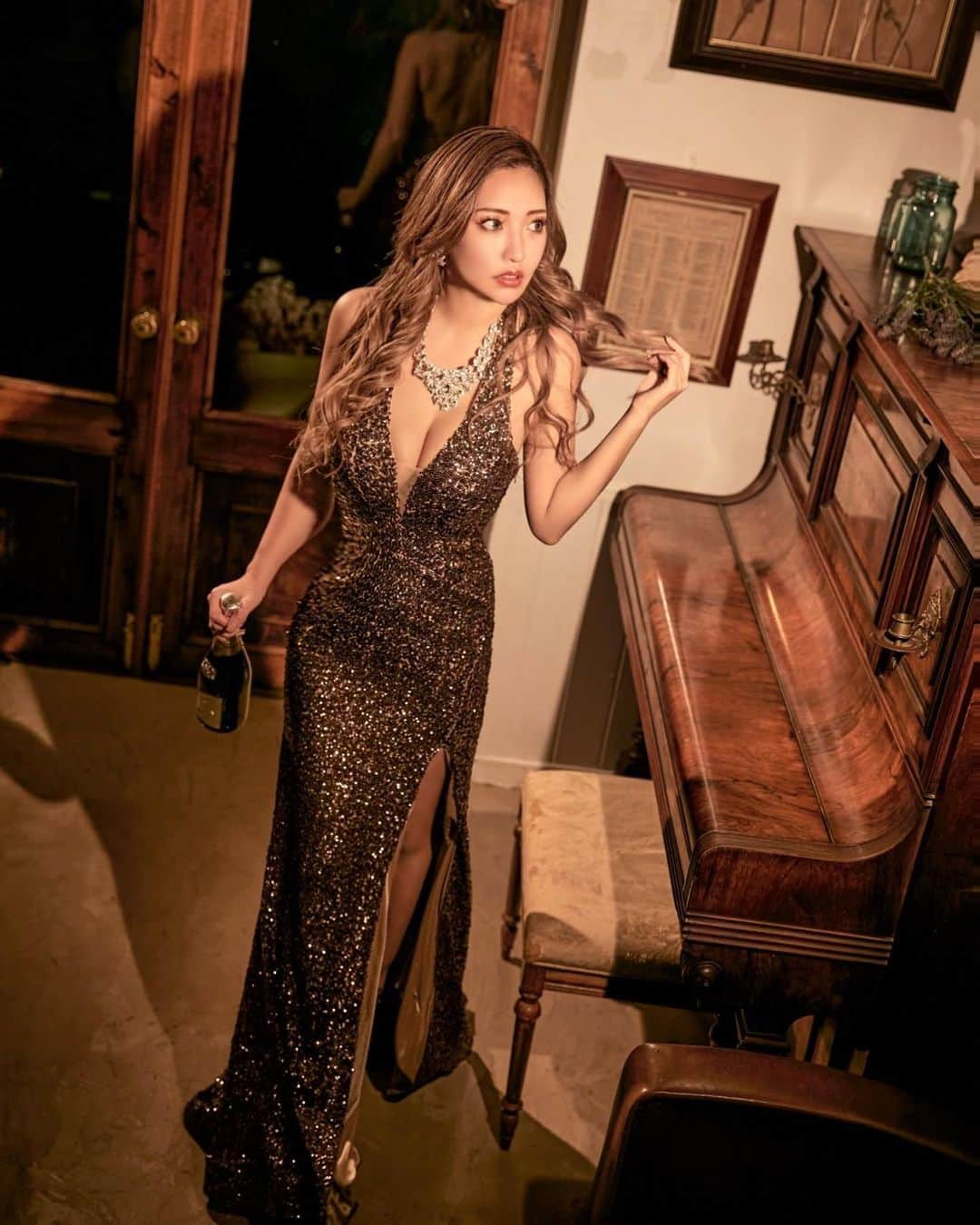 桃瀬とものインスタグラム：「無事関西コレクション終わった💓 みんなに会えて楽しかった💓💓💓 素敵な機会を作っていただいたsoumeiさんとsugarさんに感謝です🥺❤️このドレスも可愛かったなぁ😚 @dress_sugar  @soumei.japan」