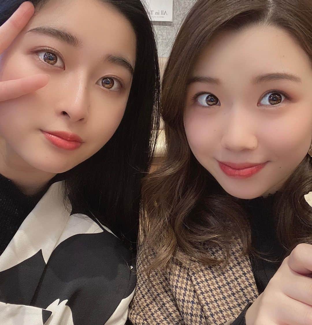 西山なずなのインスタグラム：「. 楽しい時間はあっという間や〜🥺😌 久しぶりに会えて嬉しかった💗らびゅ💗」
