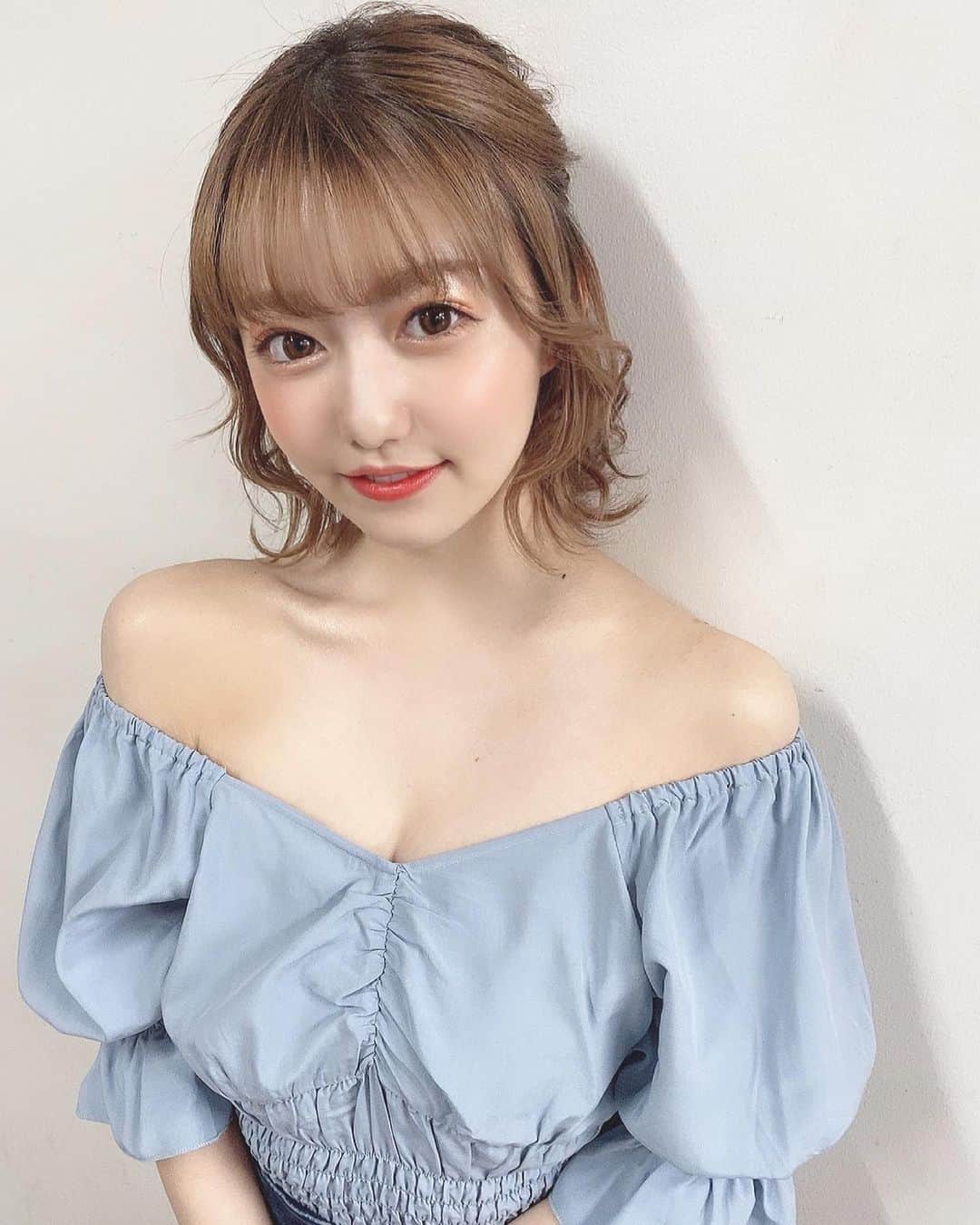 高橋かののインスタグラム：「関西コレクションありがとうございました‼︎  大きなステージを歩かせていただけたことがとっても嬉しかったです🤍  今の私がいるのはみなさんの応援してくれているおかげだと思っています。ありがとうございます💓🥺  これからも頑張るので宜しくお願い致します☺️」