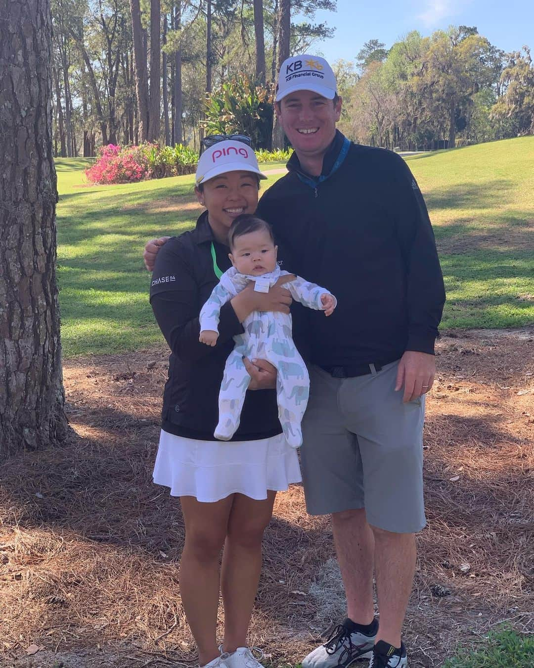 ジェーン・パークのインスタグラム：「Tough finish to the week, but I can’t be too disappointed about playing the weekend after a full year off. Tournament golf is so fun and I really did miss it. Looking forward to the rest of the year with my little family of 3! Thank you all for supporting me, I can’t tell you how much it means! 🙏🏽💜」