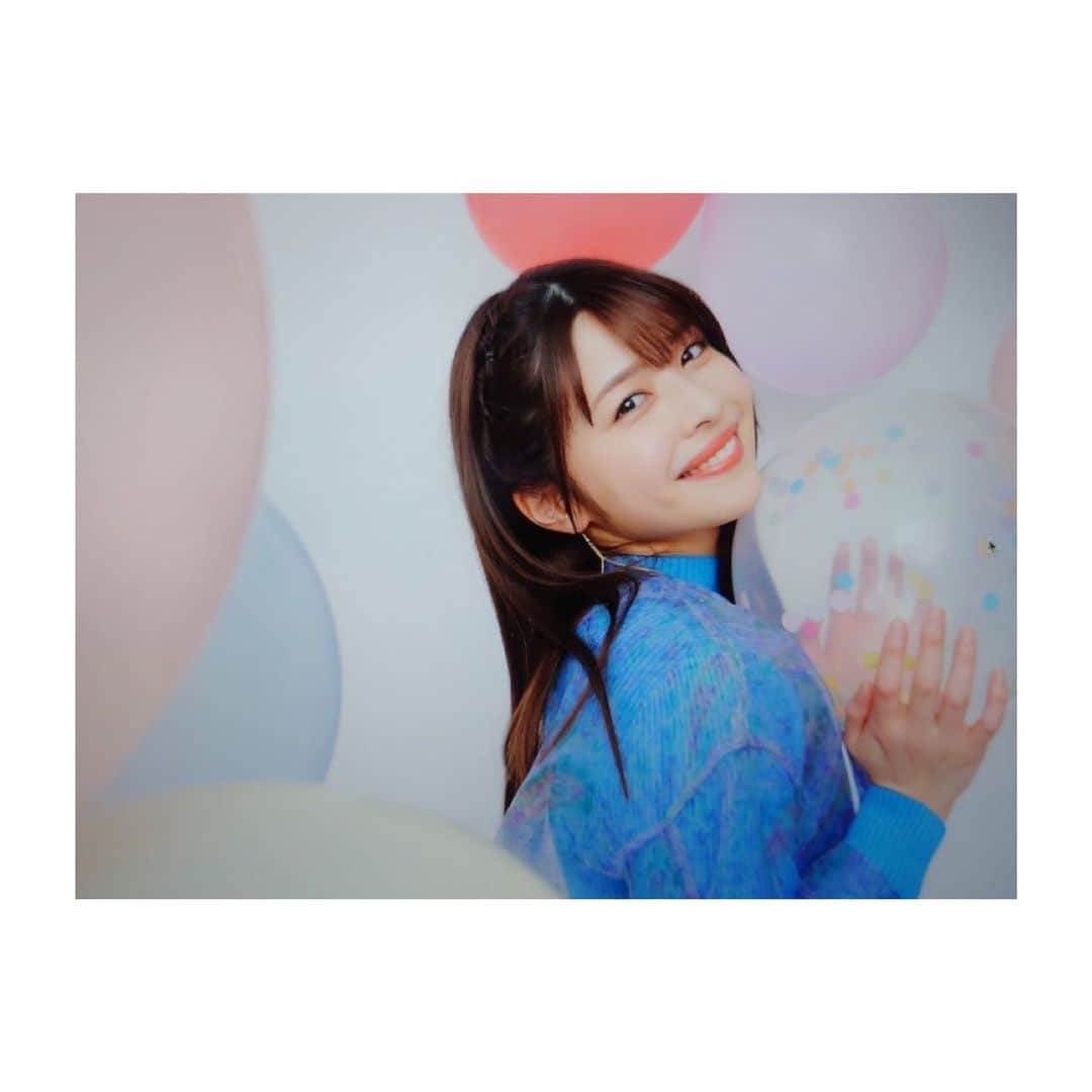 金澤朋子さんのインスタグラム写真 - (金澤朋子Instagram)「. . 【Juice=Juice 2021 Spring グッズ】 本日3月8日(月)17:00〜販売開始🌸 . おすすめはソロアクリルメモボードと Juice=Juice Tシャツかな！ . #juicejuice #金澤朋子  #春 #spring #グッズ #GETしてね ☺️👌🏼」3月8日 13時19分 - tomoko_kanazawa.official