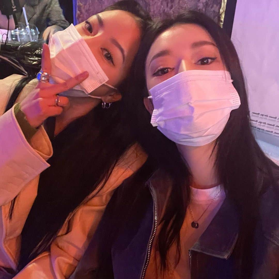 パク・ソラのインスタグラム：「ㅋㅋㅋㅋㅋㅋㅋㅋㅋㅋㅋㅋㅋㅋㅋㅋㅋㅋㅋㅋㅋㅋㅋㅋㅋㅋㅋㅋㅋㅋㅋㅋㅋㅋㅋㅋㅋㅋㅋㅋㅎㅎㅋㅋㅋㅋㅋㅋㅋㅋㅋㅋㅋㅋ즁말 너무 웃겼다ㅋㅋㅋㅋㅋㅋㅋ또올게 #부산」