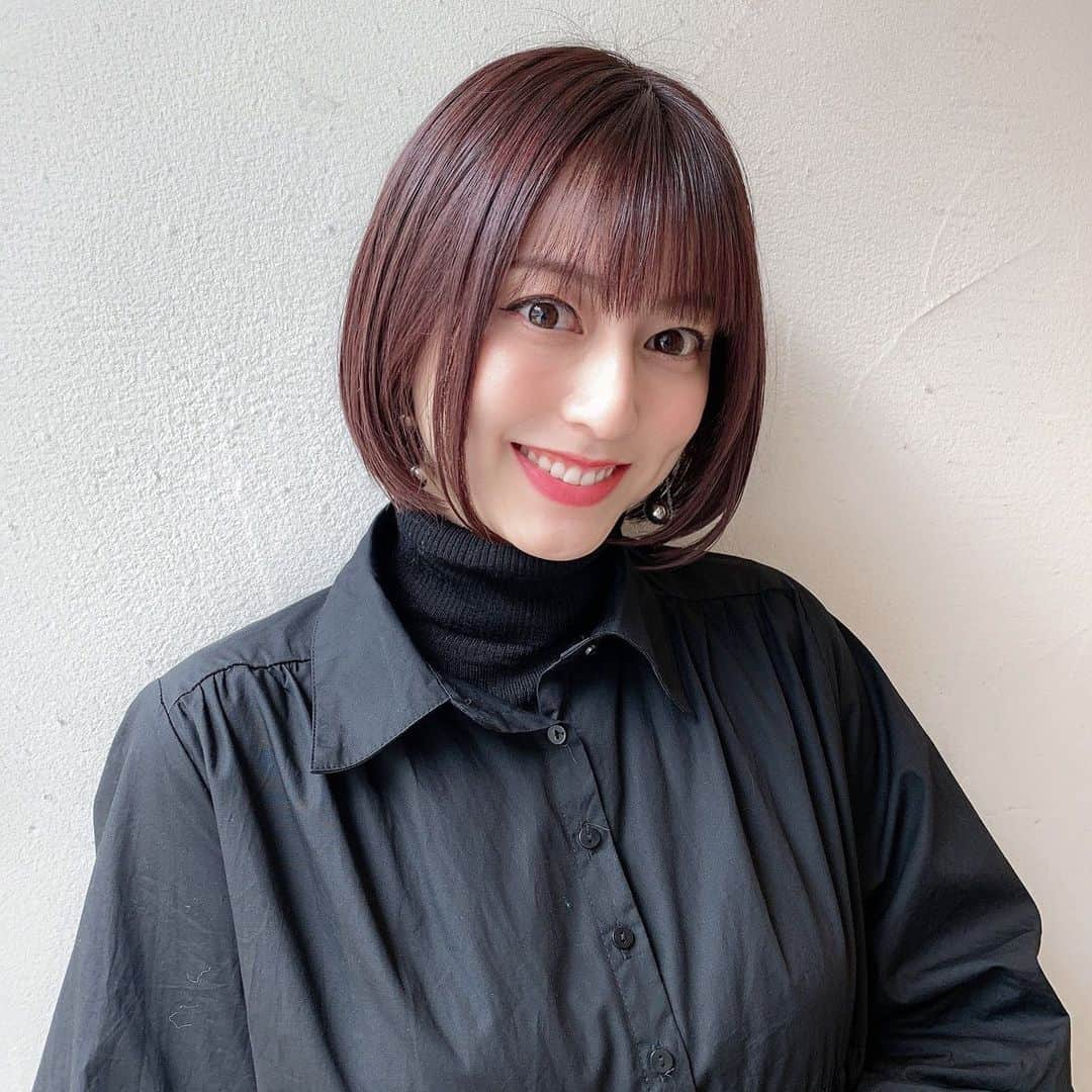 杉本有美さんのインスタグラム写真 - (杉本有美Instagram)「今日はとある撮影の為、朝からヘアメンテナンスへ。 @lewinxiaochi  いつもありがとうございます😊  夜はリモート取材✨👻  まだまだ頑張ります🌼」3月8日 17時38分 - sugimotoyumi_official