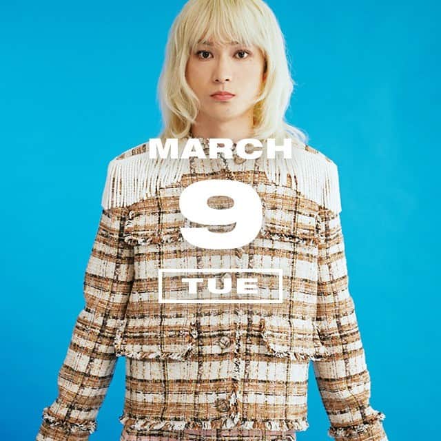 のインスタグラム：「3月9日『バービーの誕生日』。 #水川かたまり が、圧倒的美しさで ファッションドール・バービーに変身♡  NYLON.JPでは「365日、毎日がアニバーサリー」をテーマに、ファッショナブルでユニークなスタイリングを毎日提案しているよ！   nylon.jp/365/2021/3   MODEL：KUUKIKAIDAN（YOSHIMOTO）  #365anniversary #fashion #makeup #bomdiaeauty #style #今日は何の日 #make #nylonjapan #nylonjp #coordinated #coordinates #ootd #outfi #coordinate #photography #beautiful #photooftheday」