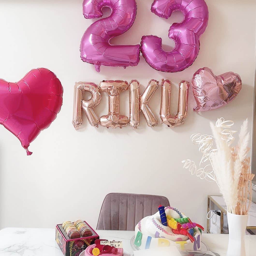 茜里さんのインスタグラム写真 - (茜里Instagram)「Riku happy birthday🎂💓 2021.3.9 23ちゃいおめでとう🍾」3月9日 2時29分 - riuakari