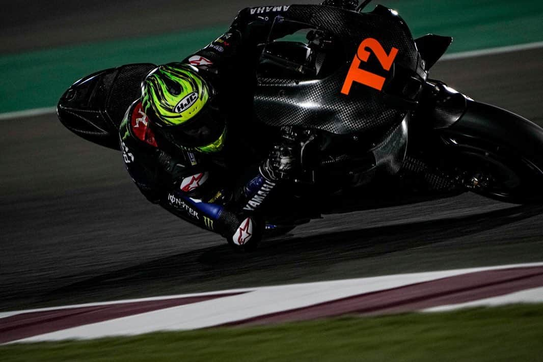 カル・クラッチローさんのインスタグラム写真 - (カル・クラッチローInstagram)「Back on the Yammy after 7 years away. Enjoying a lot working with @yamahamotogp in Qatar.  Some more days testing coming up this week …」3月9日 3時39分 - calcrutchlow