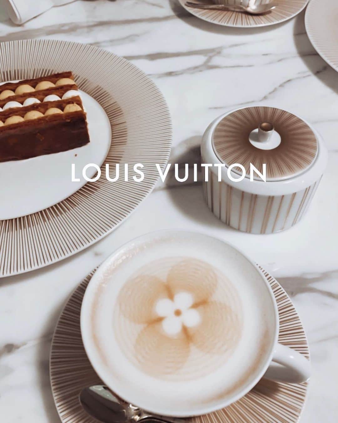 青田夏奈のグルメインスタ