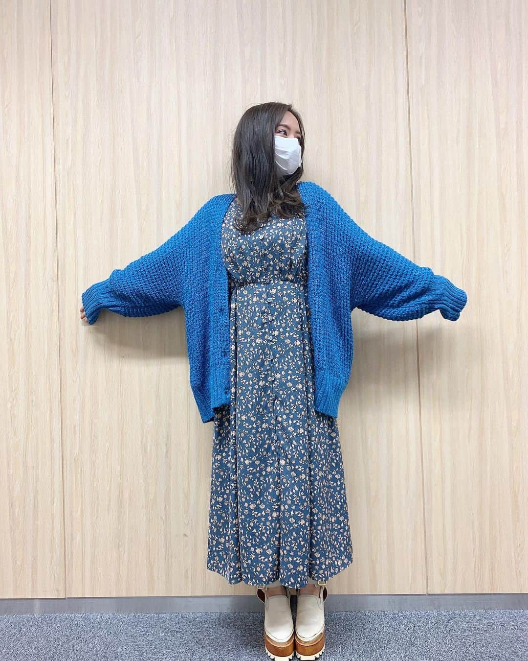 山田菜々さんのインスタグラム写真 - (山田菜々Instagram)「blue...🦋🐳💙」3月9日 17時05分 - tannana.yamada