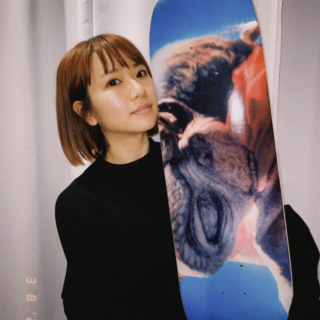 Aya（高本彩）さんのインスタグラム写真 - (Aya（高本彩）Instagram)「🛹thx @kosukekawamura   #supreme#et#babylon#宇宙一会いたいet」3月9日 17時01分 - aya_dream04