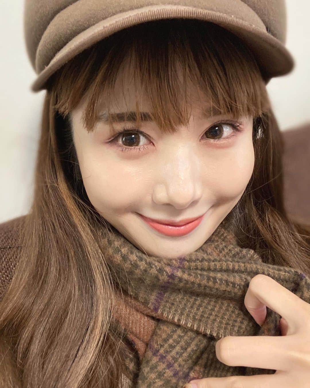 一木美里さんのインスタグラム写真 - (一木美里Instagram)「NewOpen💛 @bellefeelclinic で#ハイドラフェイシャル ✨お肌の汚れをとってもらいました！セルフケアでは限界のある毛穴汚れ掃除でスッキリ✨✨ 綺麗な状態でこそスキンケアも効くと思うので頑張ります💛 @dr.hyodo 先生ありがとうございました✨✨  #skincare#beautytips#スキンケア#美容皮膚科#피부관리」3月9日 17時20分 - misato_ichiki