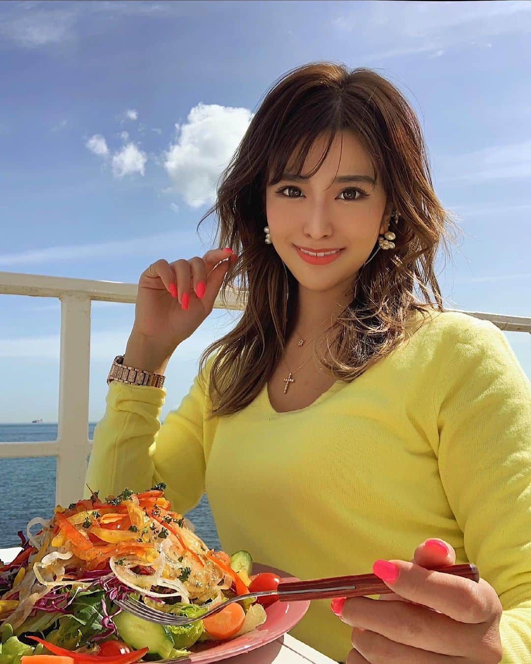 鈴木まりなのインスタグラム：「💛💛💛」