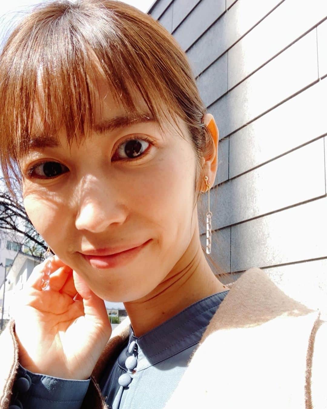 のインスタグラム：「ガラスのイヤリング。 お気に入り。 BAILAブログ更新しました🌸  #HARIOLampworkFactory #HARIO #イヤリング #BAILA」