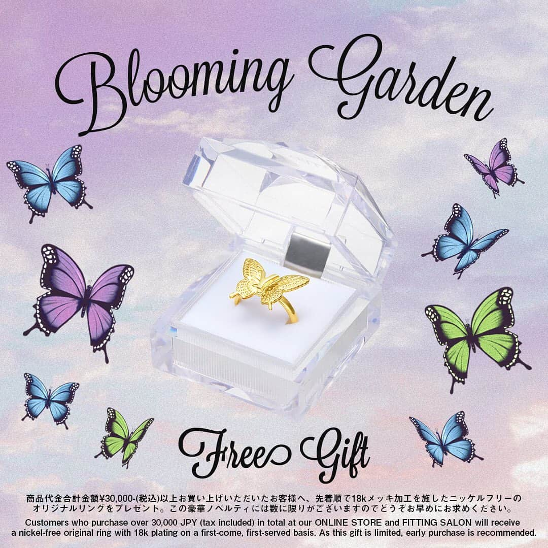 星あやさんのインスタグラム写真 - (星あやInstagram)「お待たせ致しました🦋🦋🦋 BLOOMING COLLECTION オンラインストアにて発売開始スタート🦋 豪華ノベルティー、数量限定なのでお急ぎくださいませ🙏🏼🦋💍💕 @yelloshoes_official #YELLO #yelloshoes」3月9日 20時03分 - ayastella_