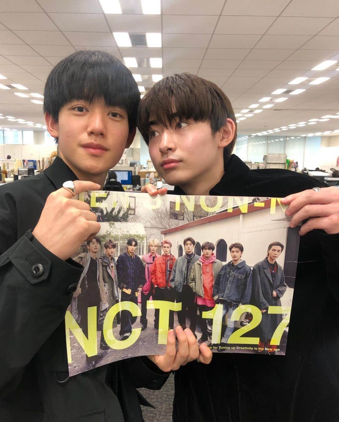 豊田裕大さんのインスタグラム写真 - (豊田裕大Instagram)「今回NCT127の皆さんが着る衣装をフィッティングモデルとして着させて頂きました。 僕はユウタさん、マークさん、テヨンさんの衣装を担当しました‪☺︎‬ YouTubeにも動画が上がってますので是非〜！！  そんな4月号よろしくお願いします ‬」3月9日 20時35分 - yudai_toyoda_official