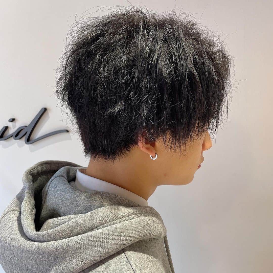 永塚兼慎さんのインスタグラム写真 - (永塚兼慎Instagram)「髪かっこよき！！  るなとバイバイして泣いた後 目見ればばればれ爆笑」3月9日 21時03分 - kenshin_eizuka